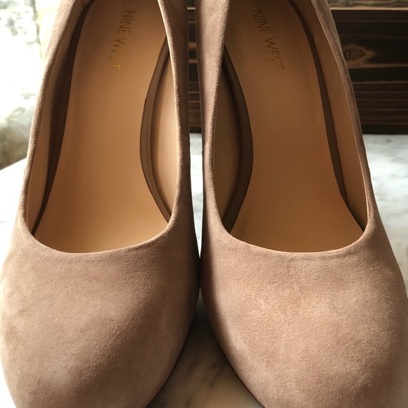 NIB Nine West Swankyo Heels Size 9 - Picture 2 of 8